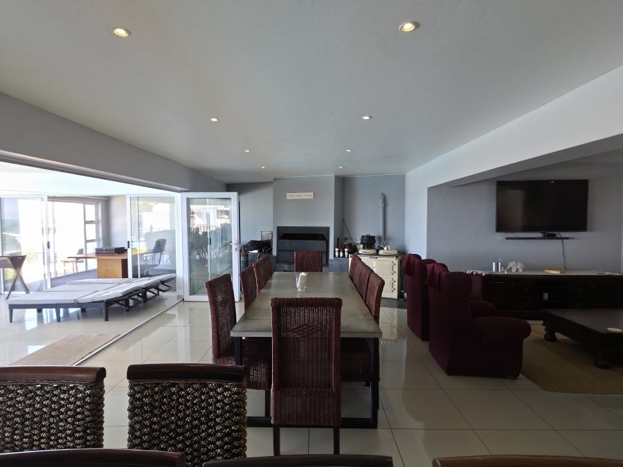 5 Bedroom Property for Sale in Jeffreys Bay Central Eastern Cape